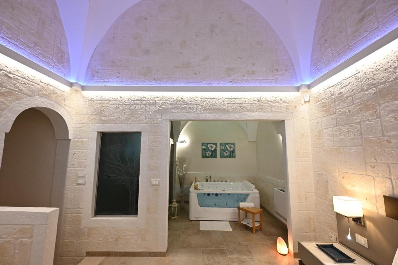 Suite Laurel Spa Con Idromassaggio Fasano Luaran gambar