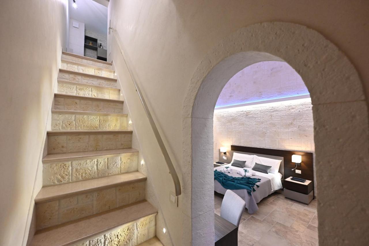 Suite Laurel Spa Con Idromassaggio Fasano Luaran gambar