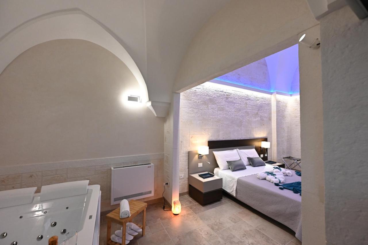 Suite Laurel Spa Con Idromassaggio Fasano Luaran gambar