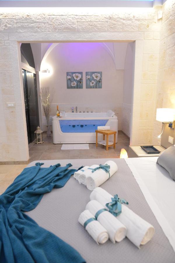 Suite Laurel Spa Con Idromassaggio Fasano Luaran gambar