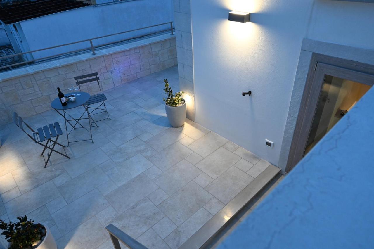 Suite Laurel Spa Con Idromassaggio Fasano Luaran gambar