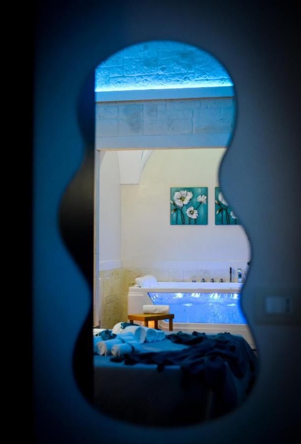 Suite Laurel Spa Con Idromassaggio Fasano Luaran gambar